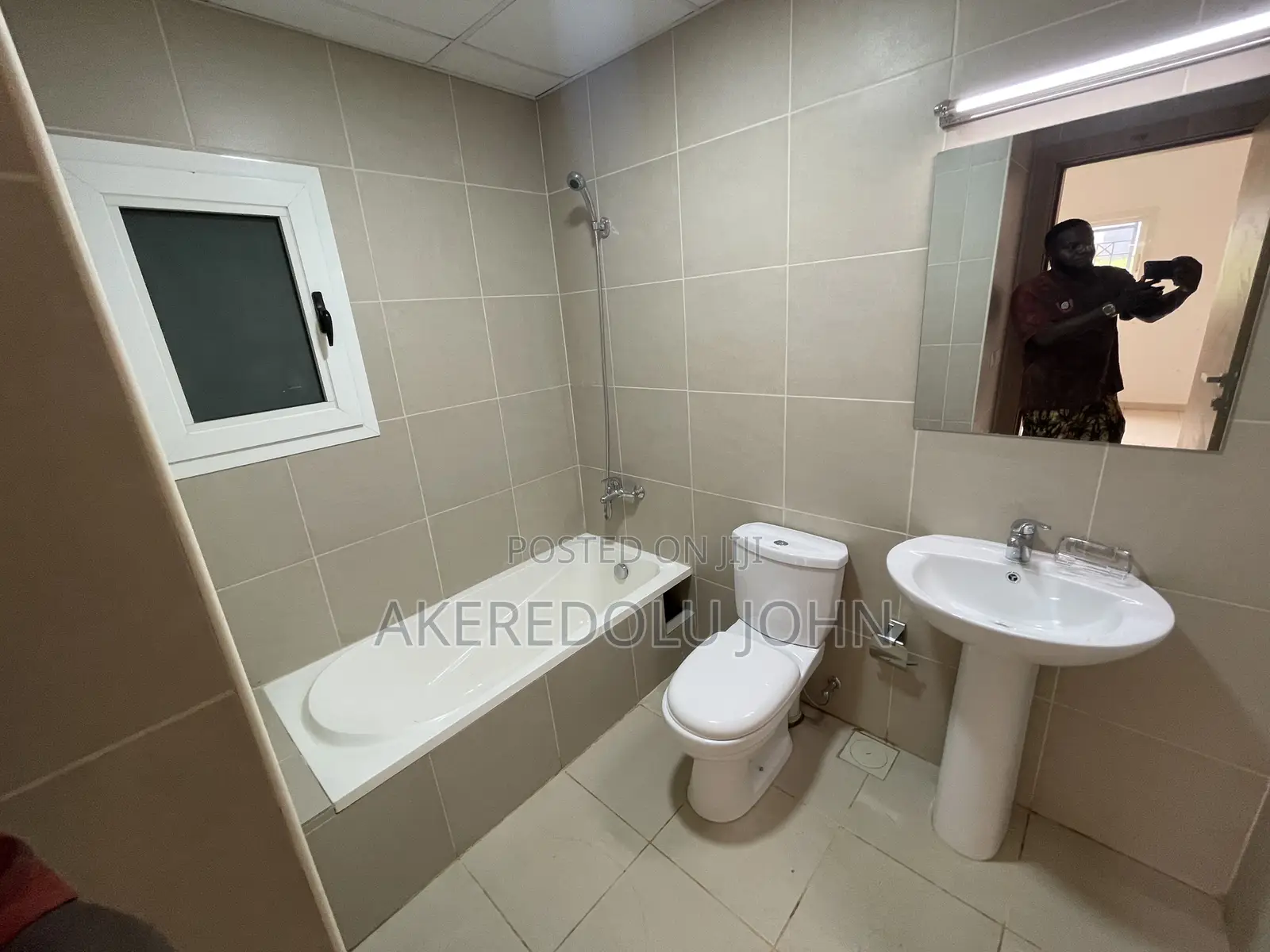 3bdrm Block of Flats in Guzape District for rent in Guzape District