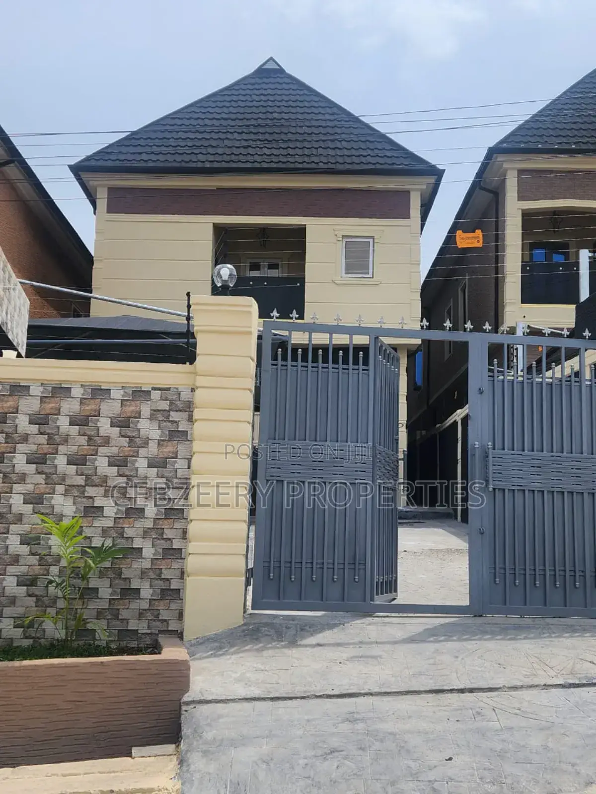 4bdrm Duplex in Ogba for sale in Ogba