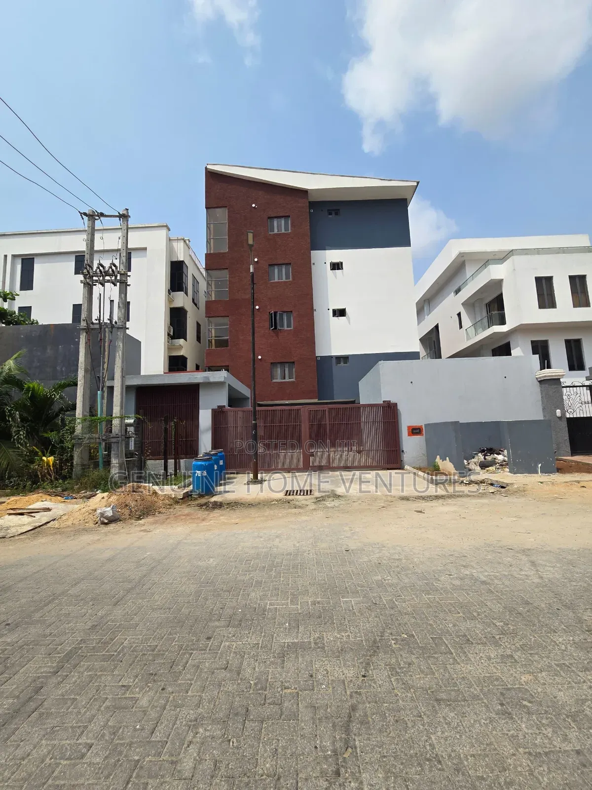 2bdrm Apartment in Oniru, Victoria Island for sale in Victoria Island