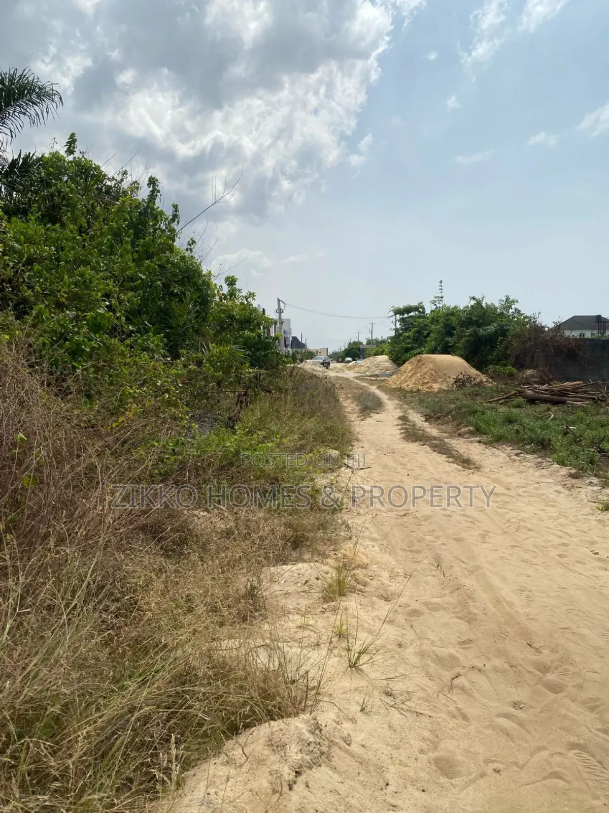 Land for Sale at Ajayi Apata in Sangotedo