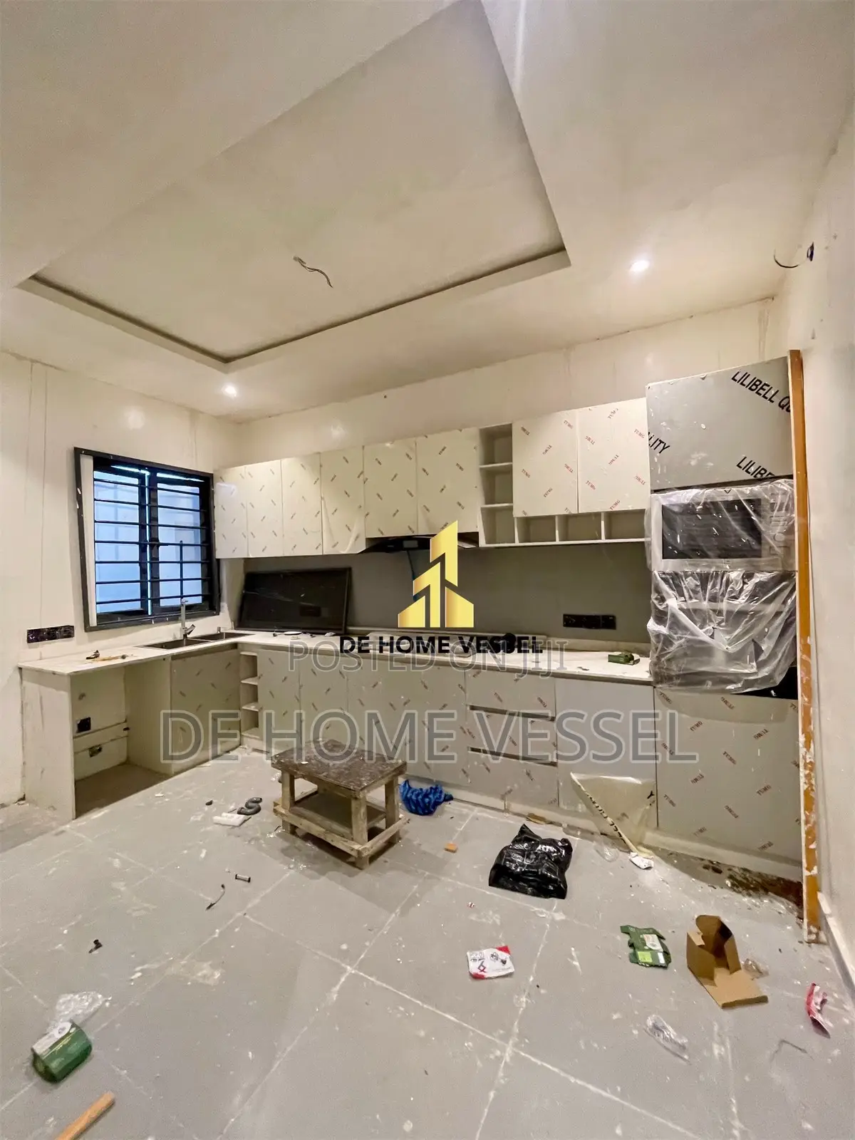 4bdrm Townhouse/Terrace in Osapa london for sale in Osapa london