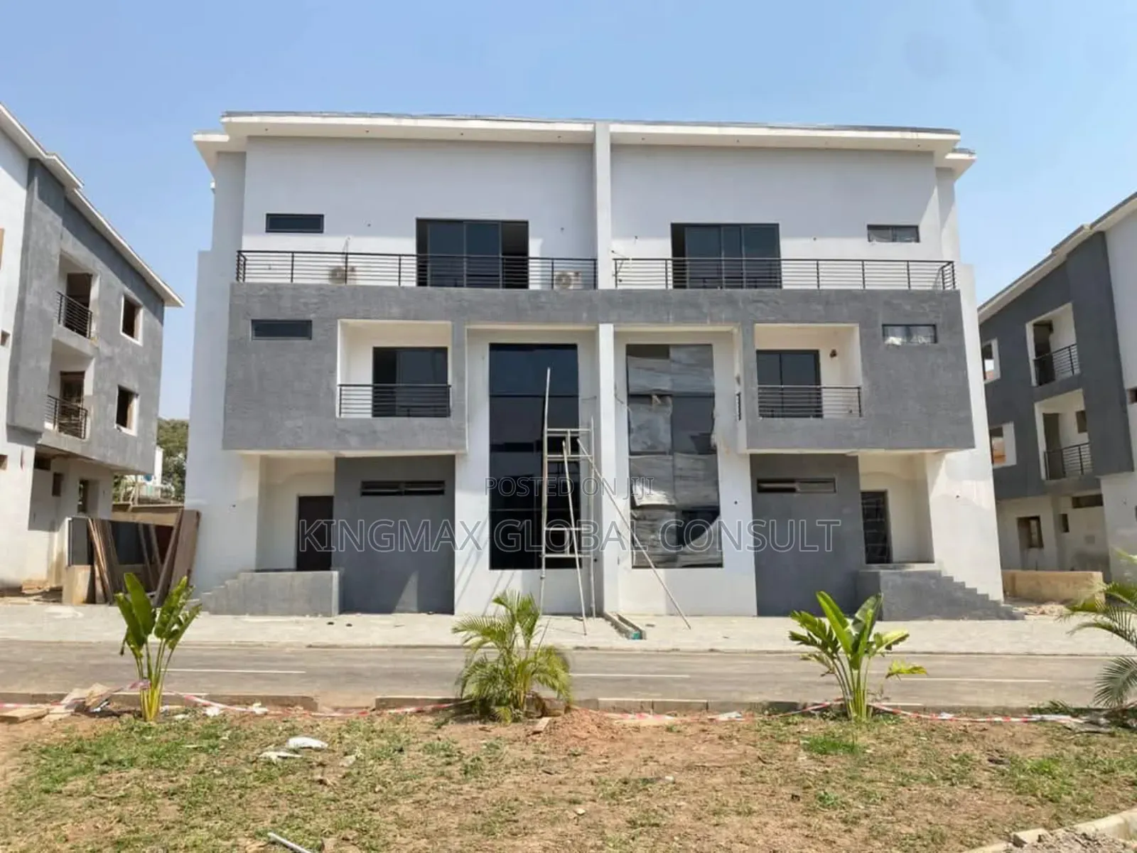 4 Bedroom Terrace Duplex With Bq 5 Bedroom Semi Detached in Mabushi