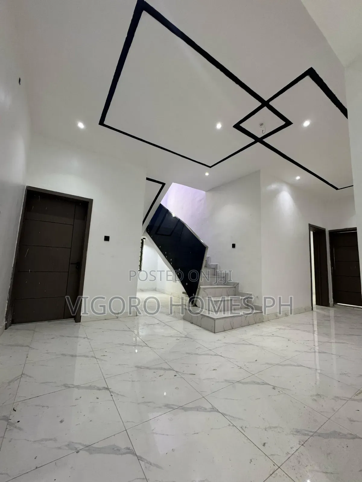 5bdrm Duplex in New Road, Port-Harcourt for sale in Port-Harcourt