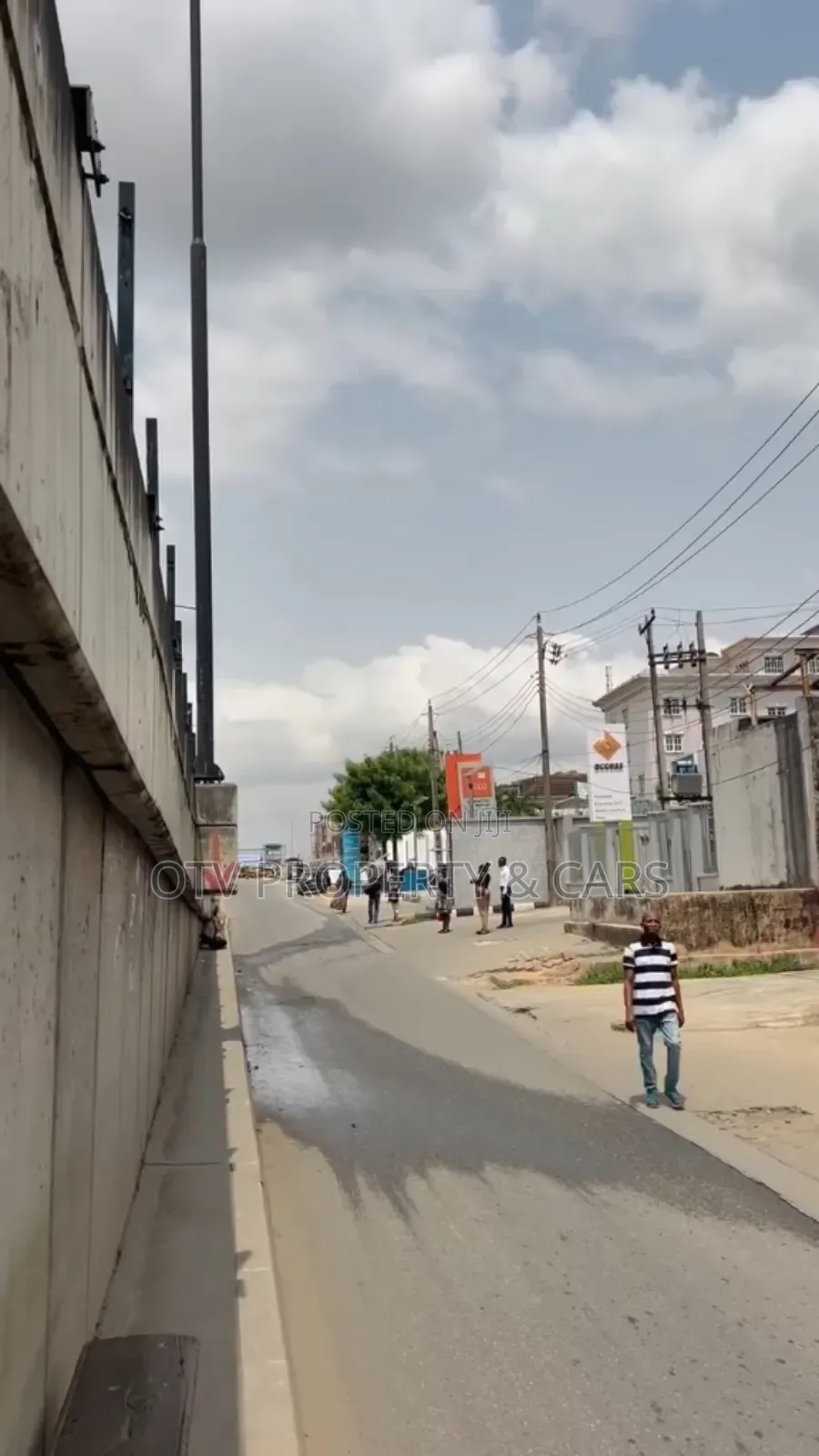 Land For Sale At M M Int Airport Road Along Oshodi Isolo Rd in Airport Road / Oshodi