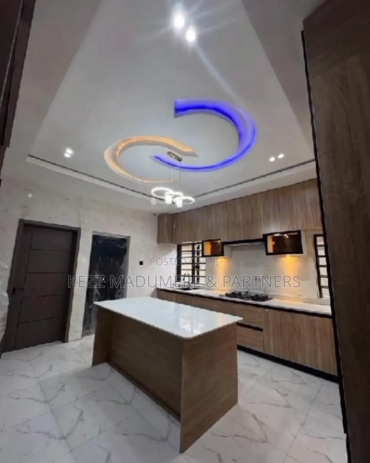 5bdrm Duplex in Ada George , Port for sale in Port-Harcourt