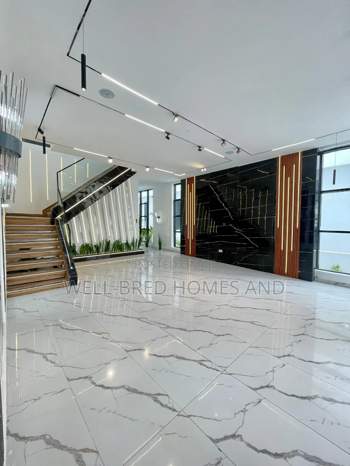 5bdrm Duplex in Chevron Lekki Lagos for sale in Chevron
