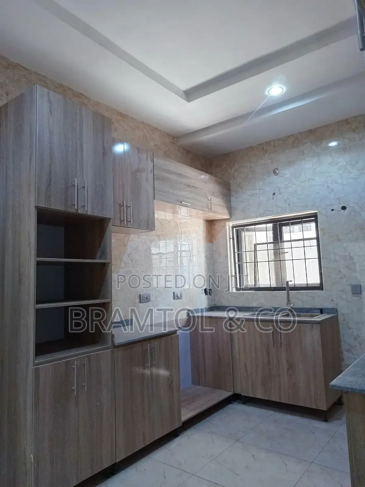 4bdrm Townhouse / Terrace in Guzape District for rent in Guzape District