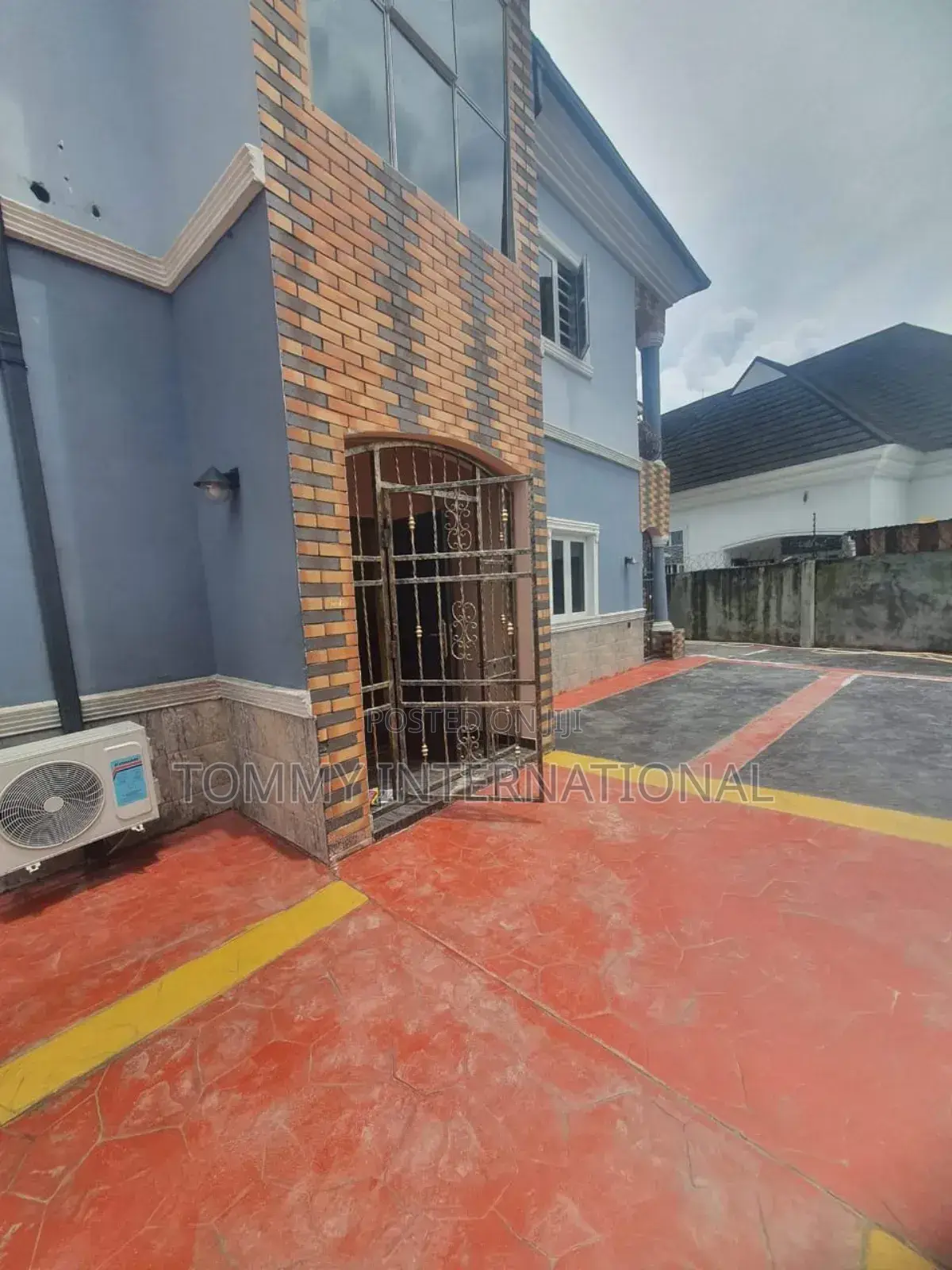 1bdrm Block of Flats in Cedarwood Estate, Port-Harcourt for rent in Port-Harcourt