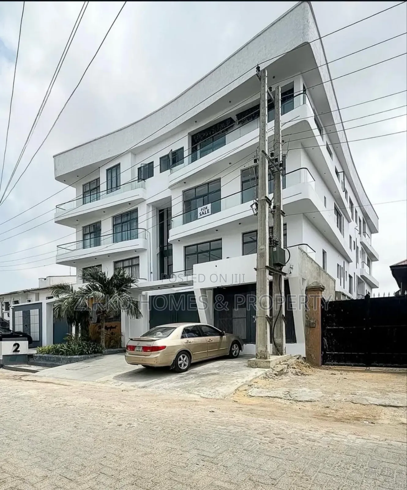4bdrm Penthouse in Lekki for sale in Lekki Phase 1
