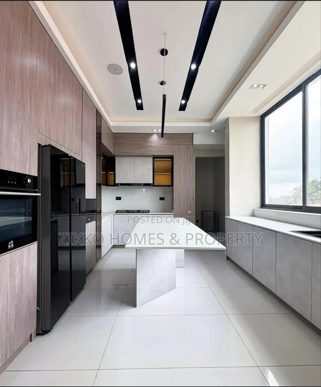 4bdrm Penthouse in Lekki for sale in Lekki Phase 1