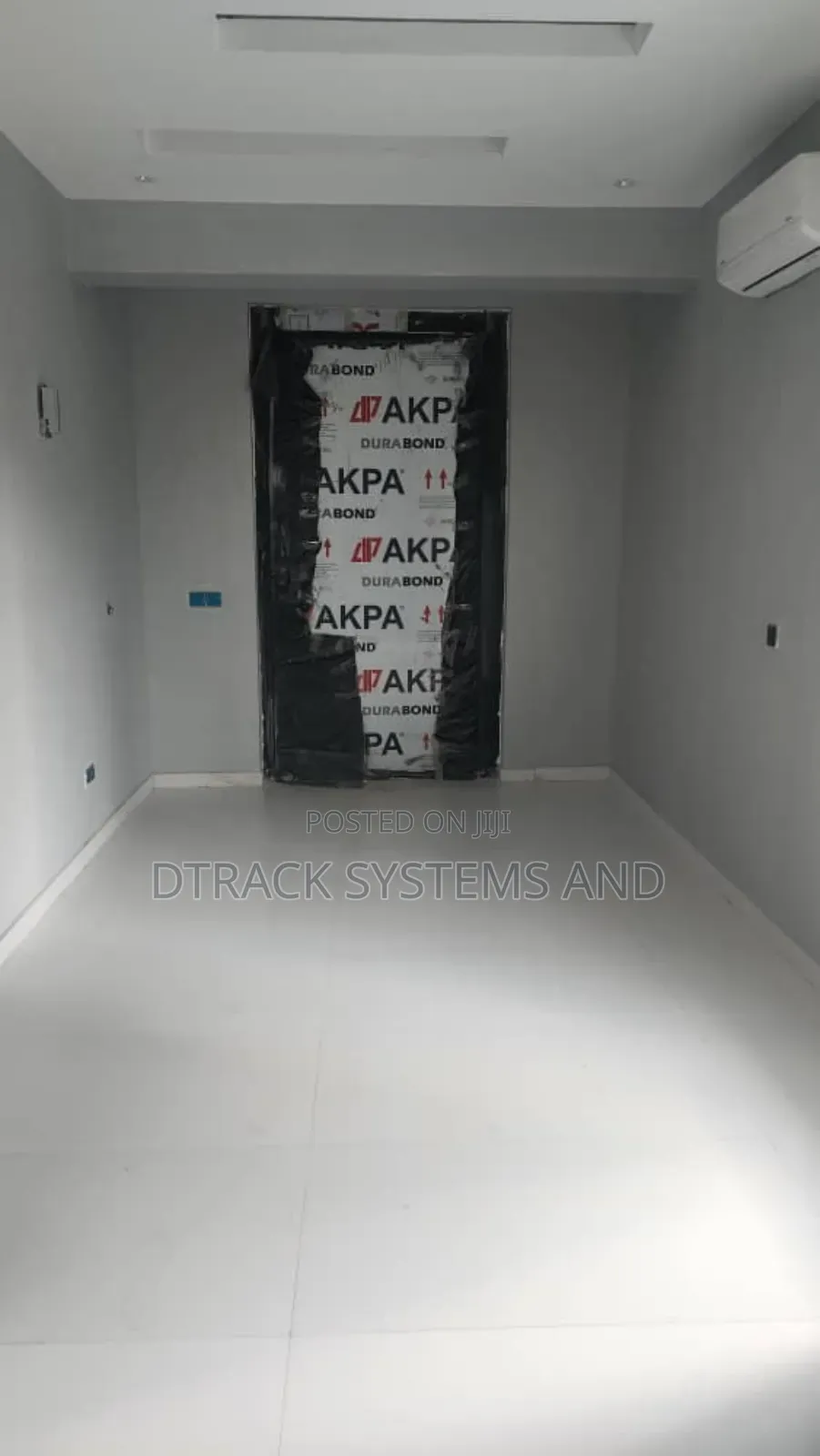 5 Bedroom Palatial Edifice in Banana Island