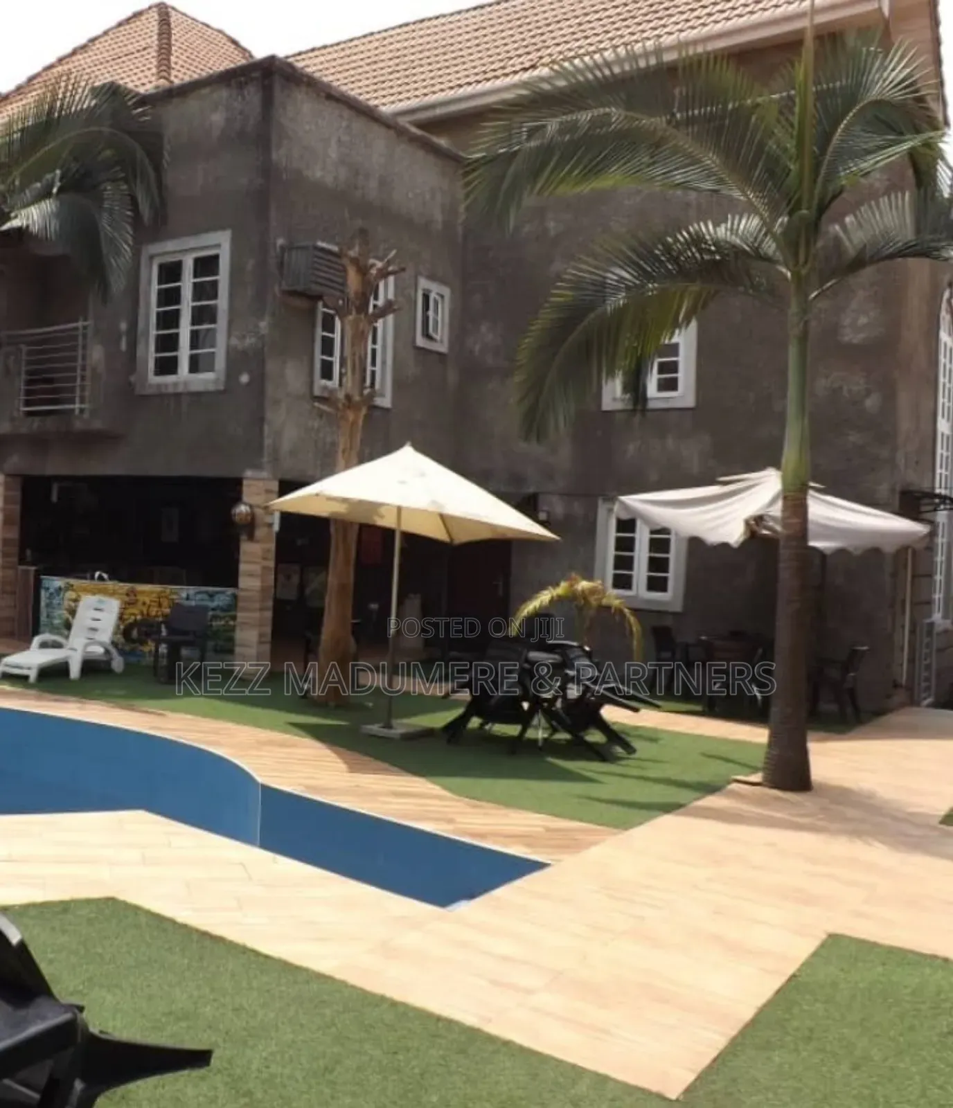For Sale: 13 Rooms Hotel in Owerri,Imo State in Owerri
