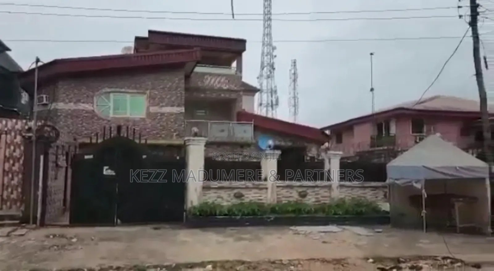 For Sale : 28 Rooms Hotel at Owerri , Imo State in Owerri