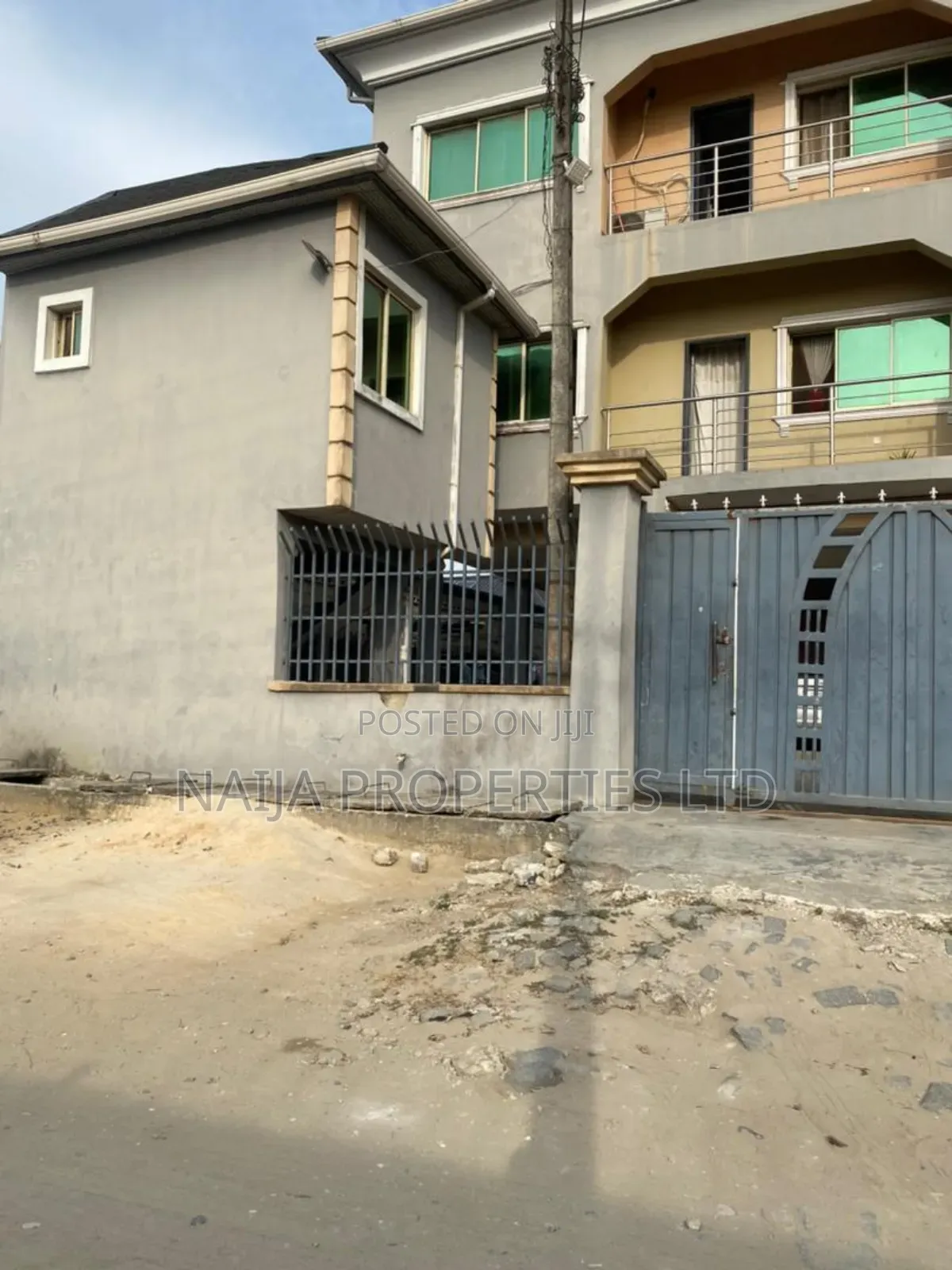 3bdrm Block of Flats in Abijo for sale in Abijo