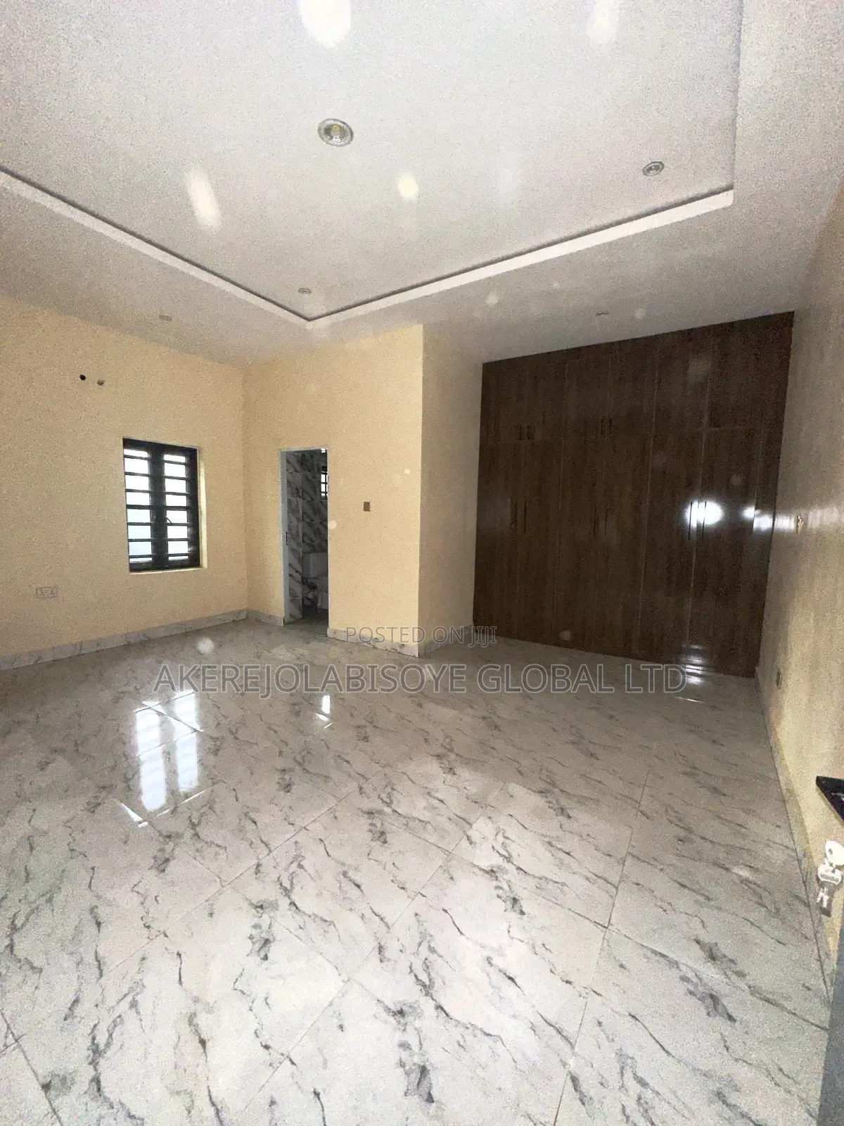 4bdrm Duplex in Gwarinpa Main for sale in Gwarinpa