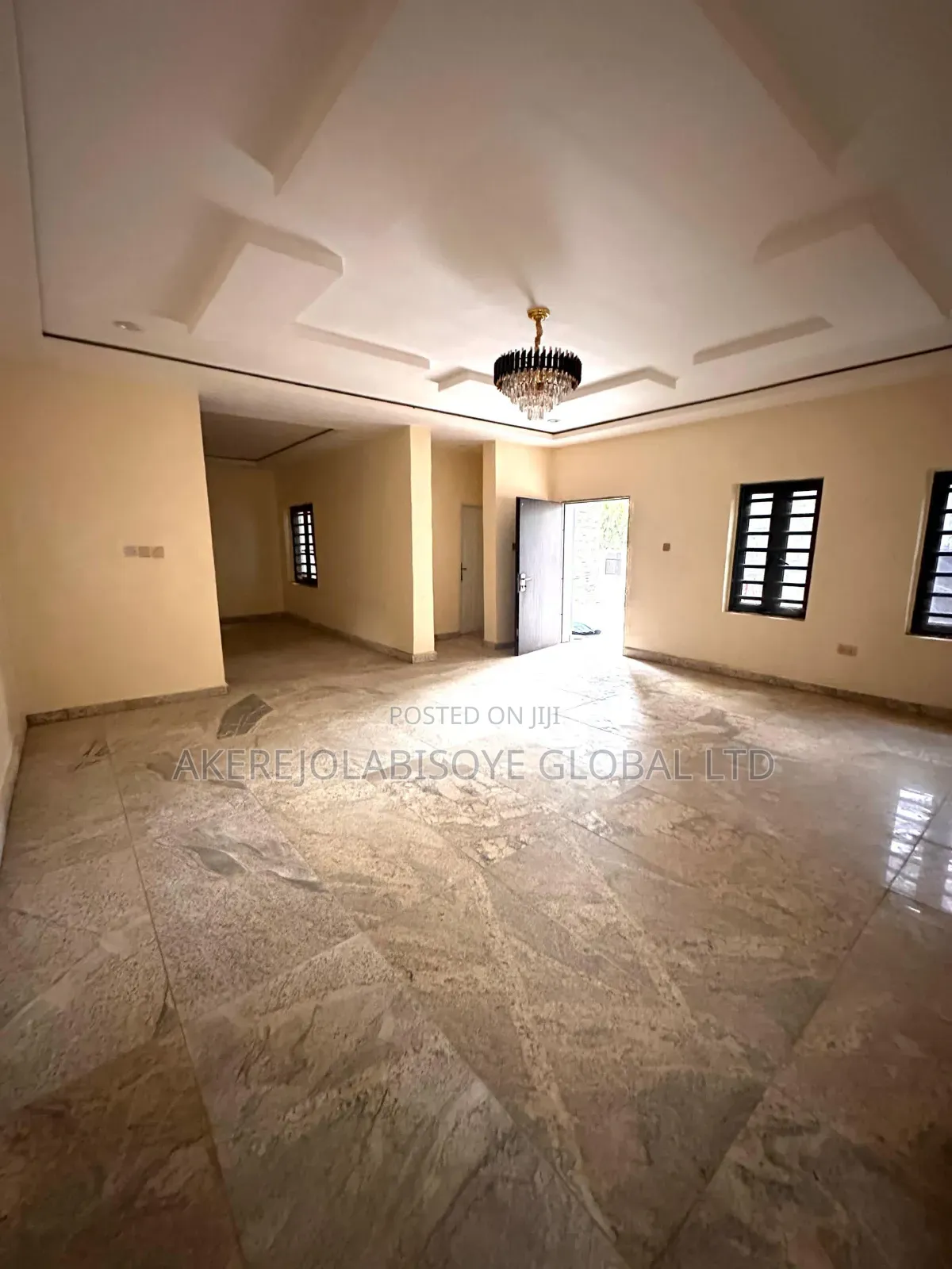 4bdrm Duplex in Gwarinpa Main for sale in Gwarinpa