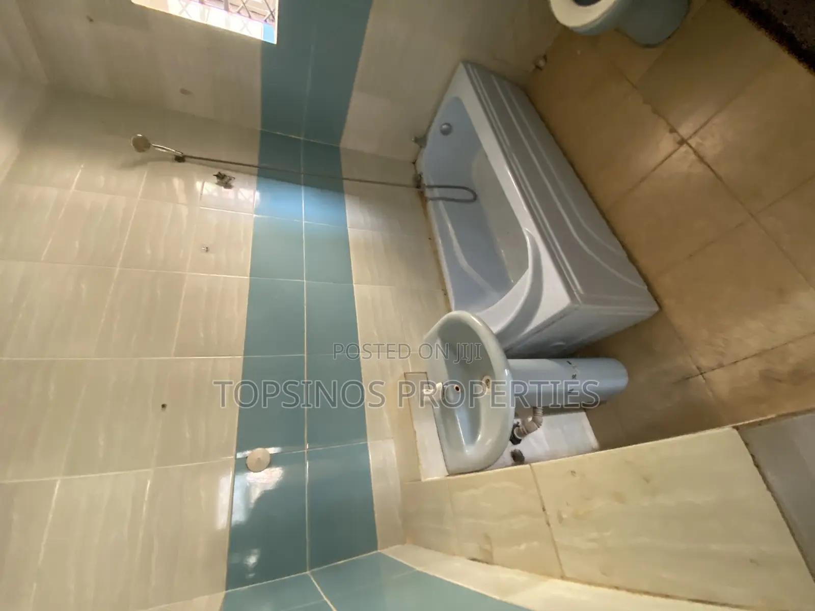 2bdrm Block of Flats in Dawaki for rent in Dawaki