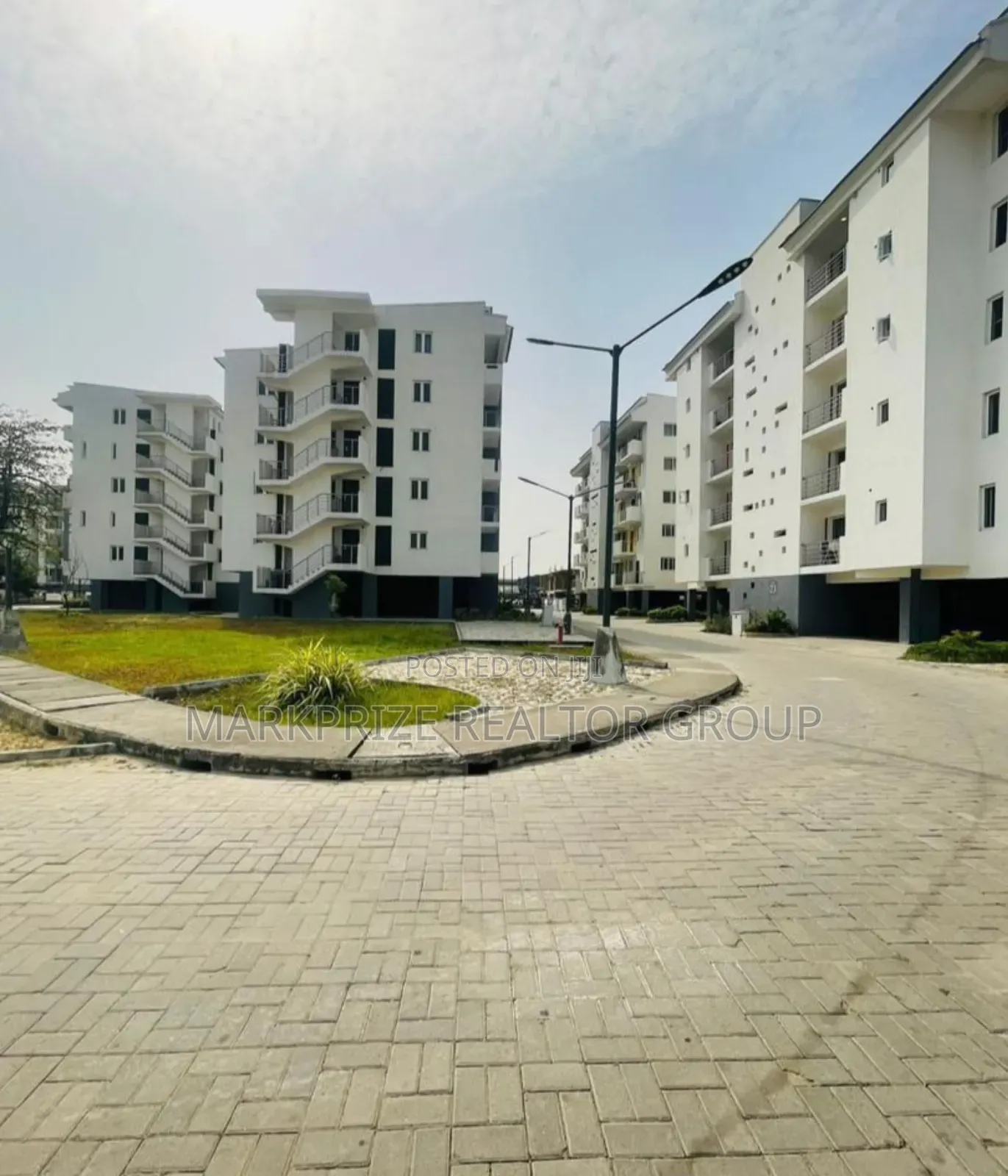 1bdrm Apartment in Ilupeju Lagos for sale in Ilupeju