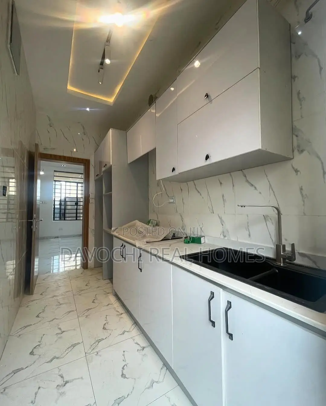 3bdrm Duplex in Ikota, Lagos for rent in Ikota