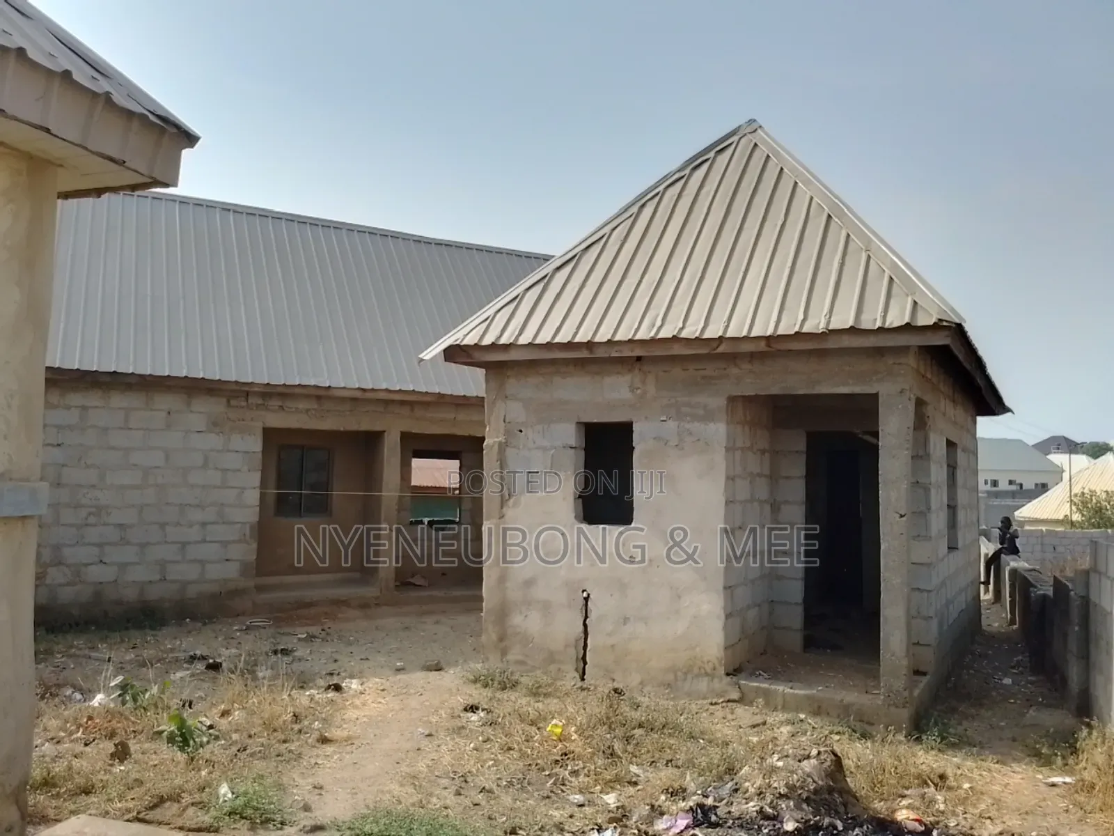 5bdrm Block of Flats in Nurses Estate, Karu for sale in Karu
