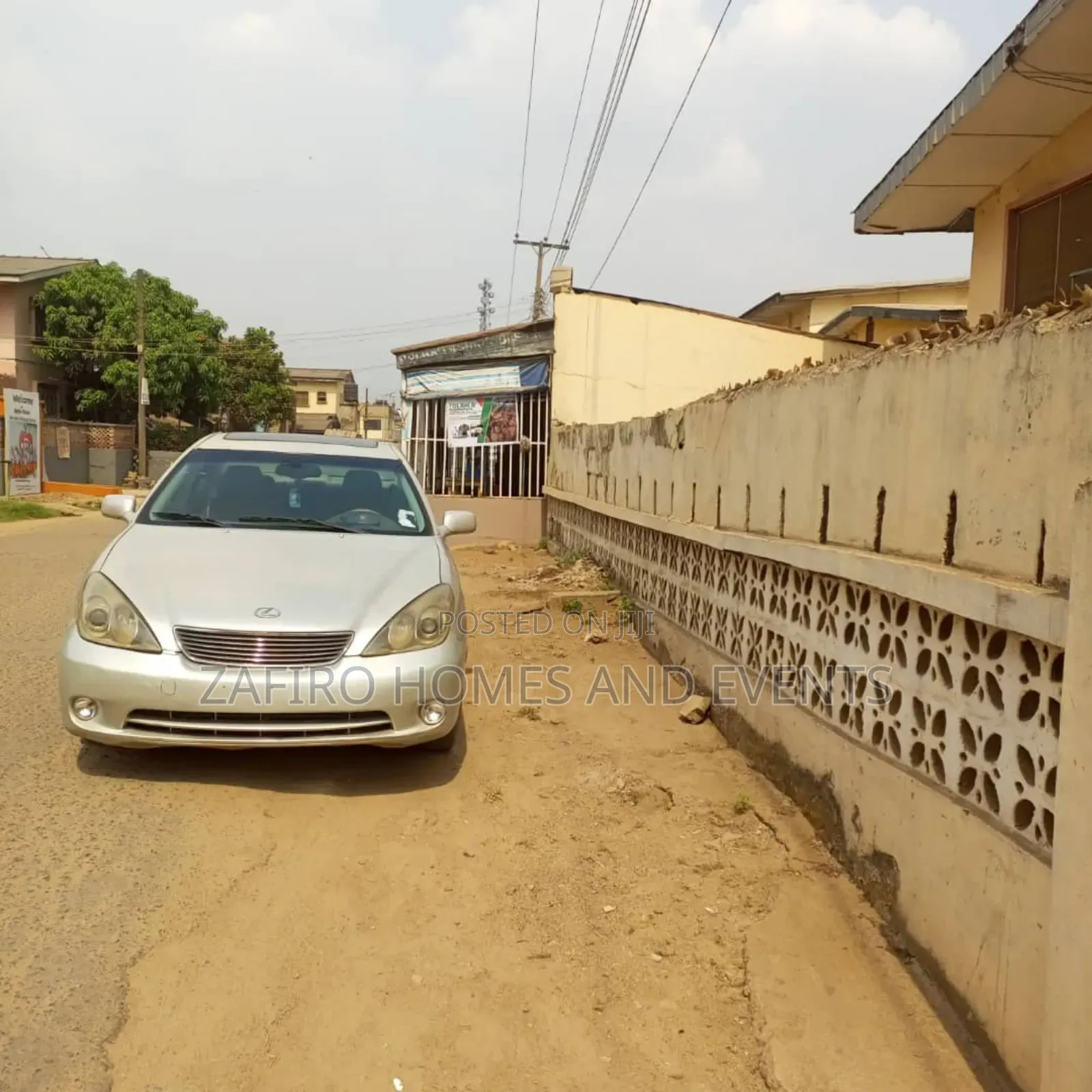 4bdrm Bungalow in Anfani Motel, Ibadan for sale in Ibadan