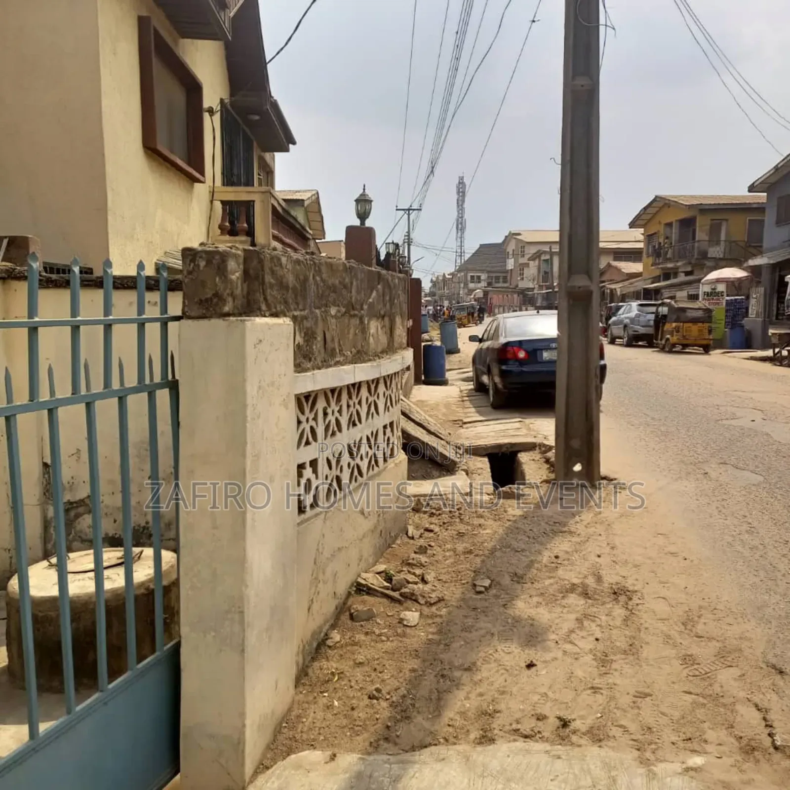 4bdrm Bungalow in Anfani Motel, Ibadan for sale in Ibadan
