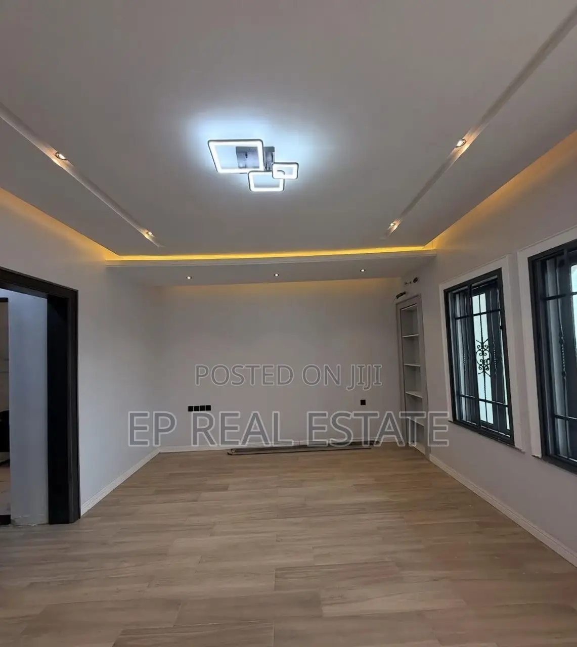 4bdrm House in Lugbe District for sale in Lugbe District