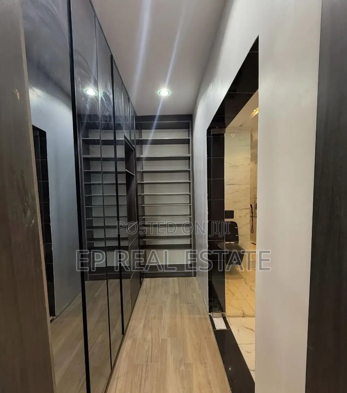 4bdrm House in Lugbe District for sale in Lugbe District