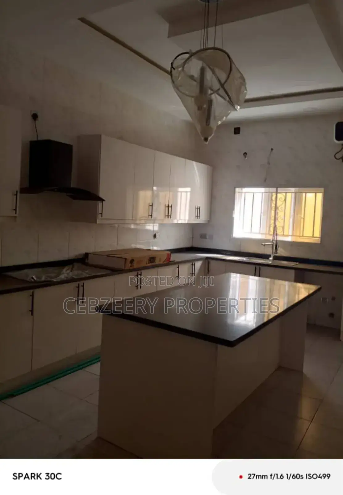4bdrm Duplex in Omole Phase 1 for rent in Omole Phase 1