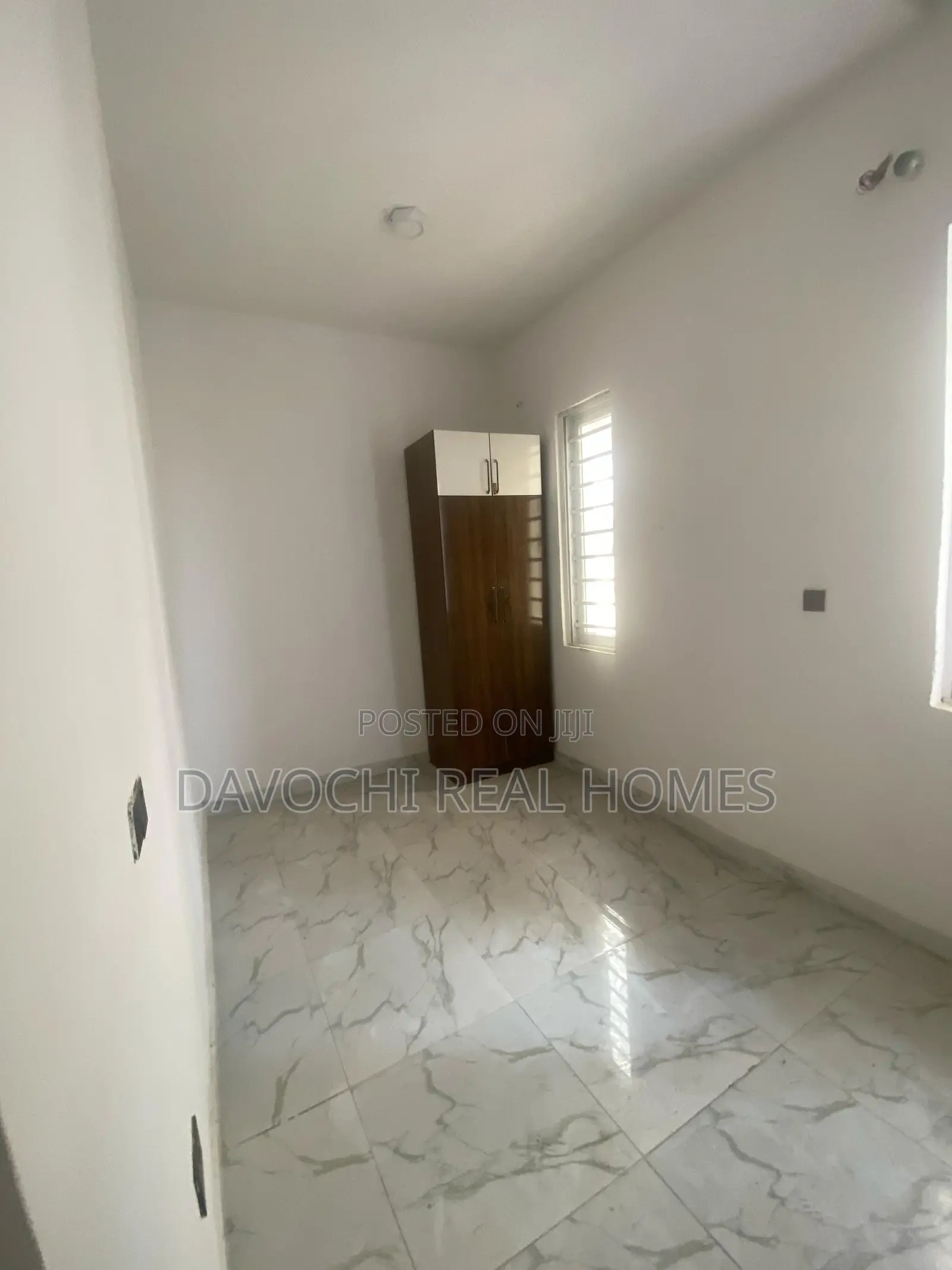 4bdrm Duplex in Harris Drive, Vgc., Ikota for sale in Ikota