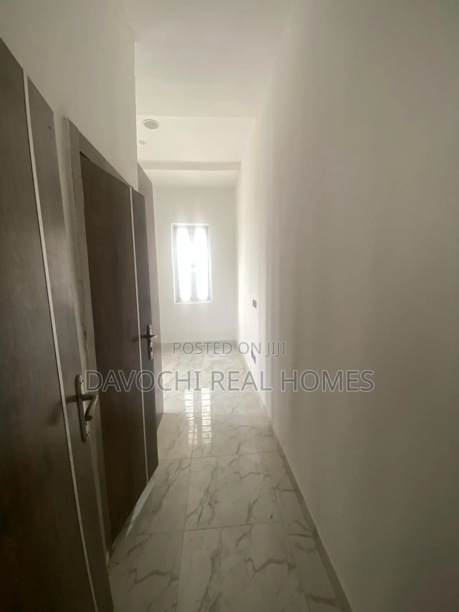 4bdrm Duplex in Harris Drive, Vgc., Ikota for sale in Ikota