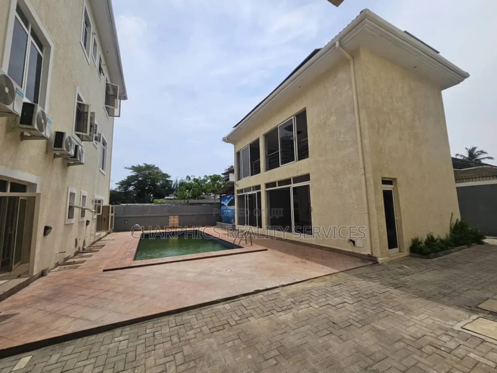 3bdrm Apartment in Old Ikoyi for rent in Old Ikoyi