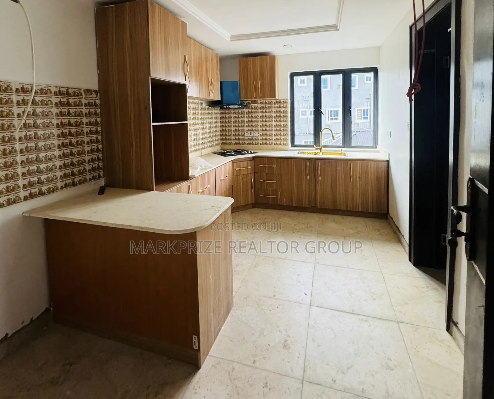 4bdrm Duplex in Yaba Lagos for sale in Yaba