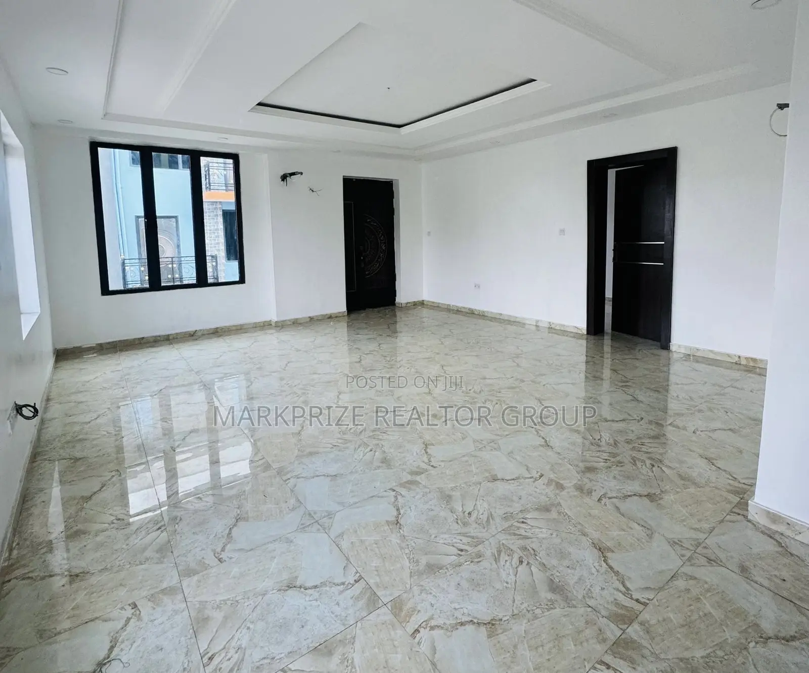 4bdrm Duplex in Yaba Lagos for sale in Yaba