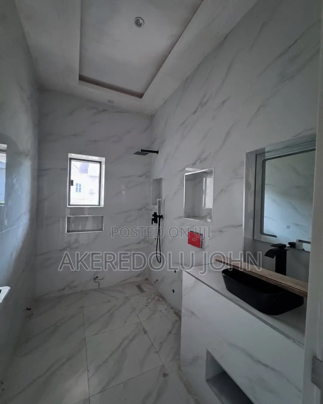 5bdrm Duplex in Apo District for sale in Apo District