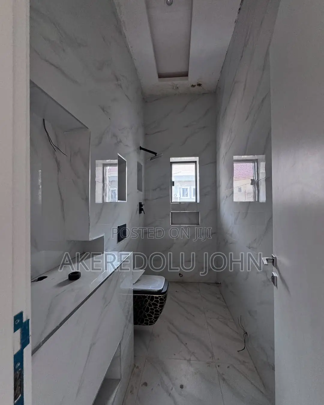 5bdrm Duplex in Apo District for sale in Apo District