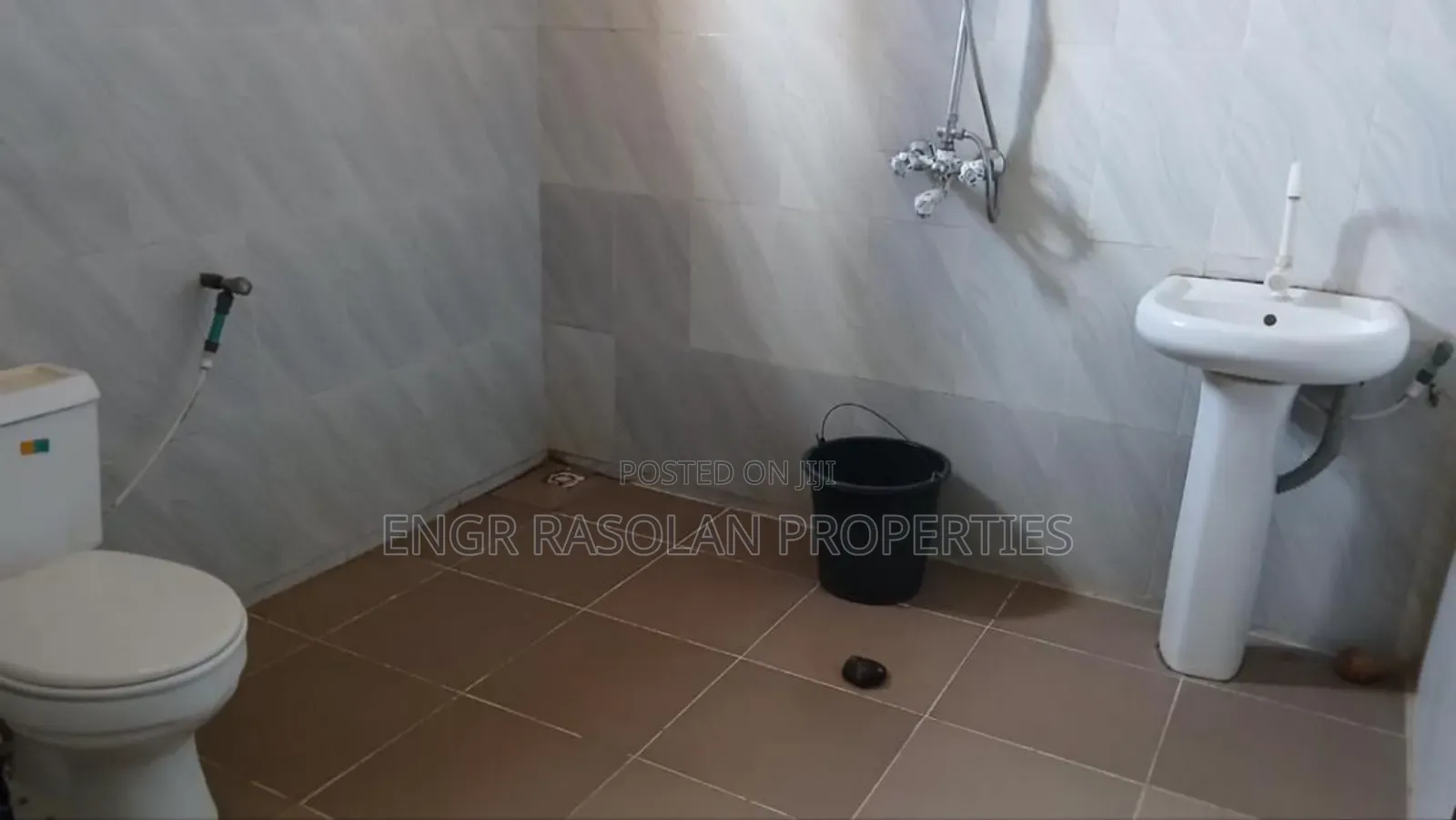 Guest House For Sale in Ilorin South