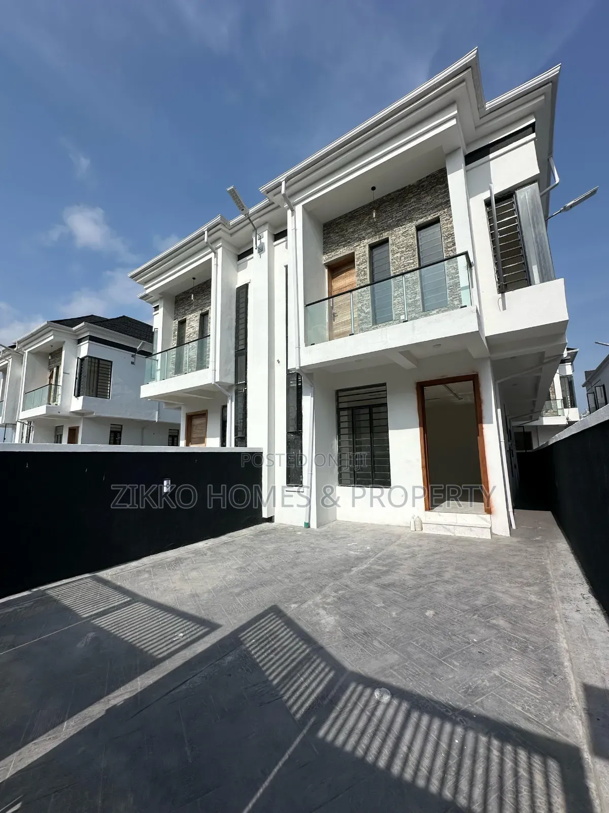 4bed Semi Detached for Sale at Ikota in Lekki