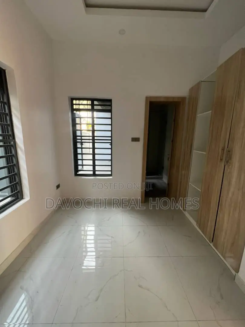 2bdrm Block of Flats in Abraham Adesanya, for sale in Abraham Adesanya Estate