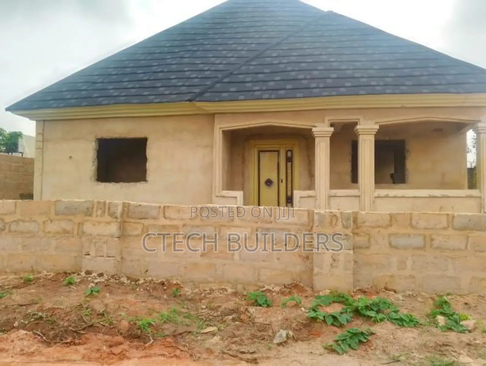 7bdrm Bungalow in Benin City for sale in Benin City