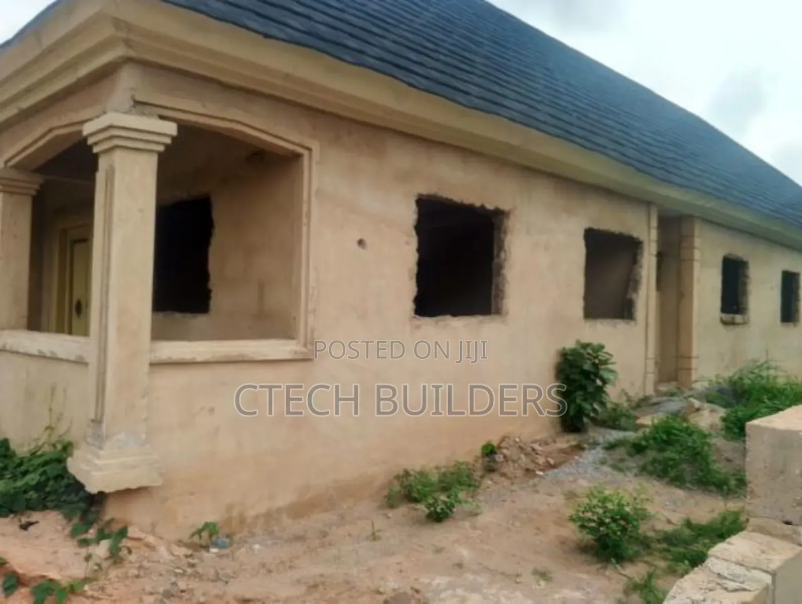 7bdrm Bungalow in Benin City for sale in Benin City