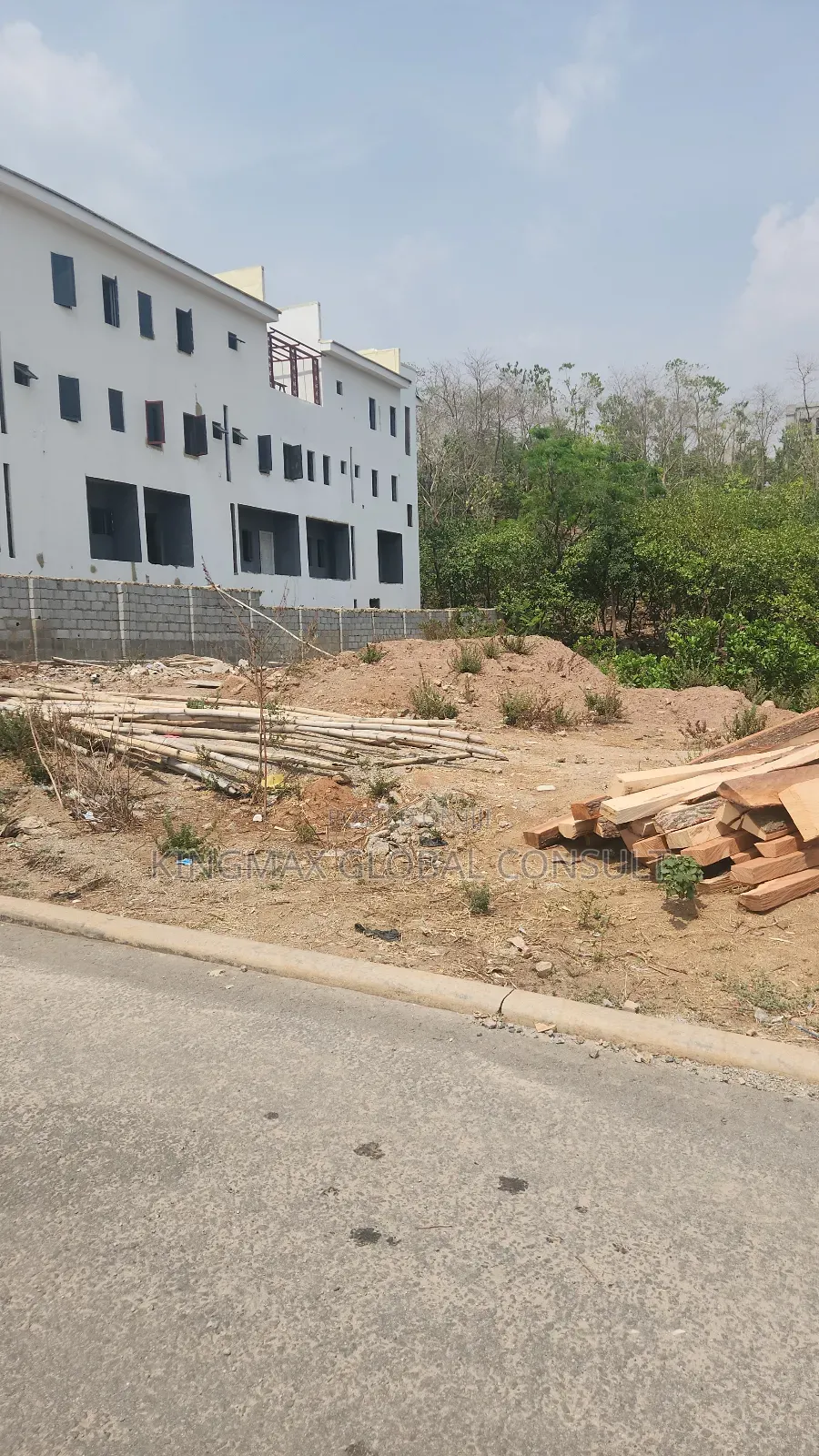 !! Guzape Main Residential Land Out for Sale!! Size-1340sqm in Guzape District