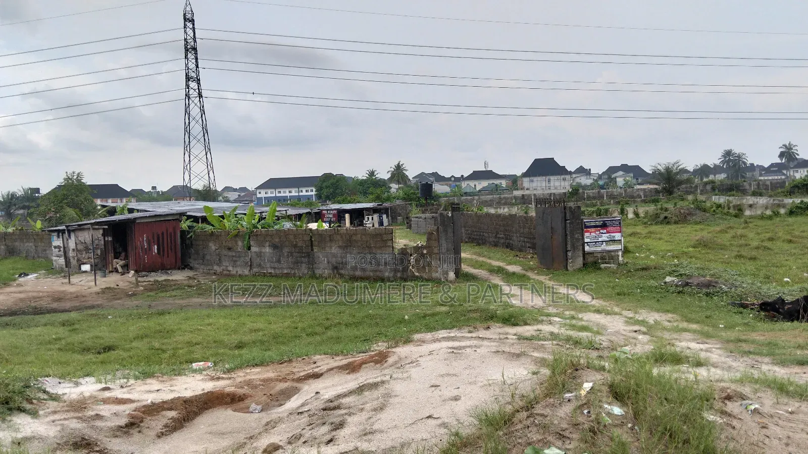 For Sale: Four (4) on Major Eliozu Road Ph in Port-Harcourt