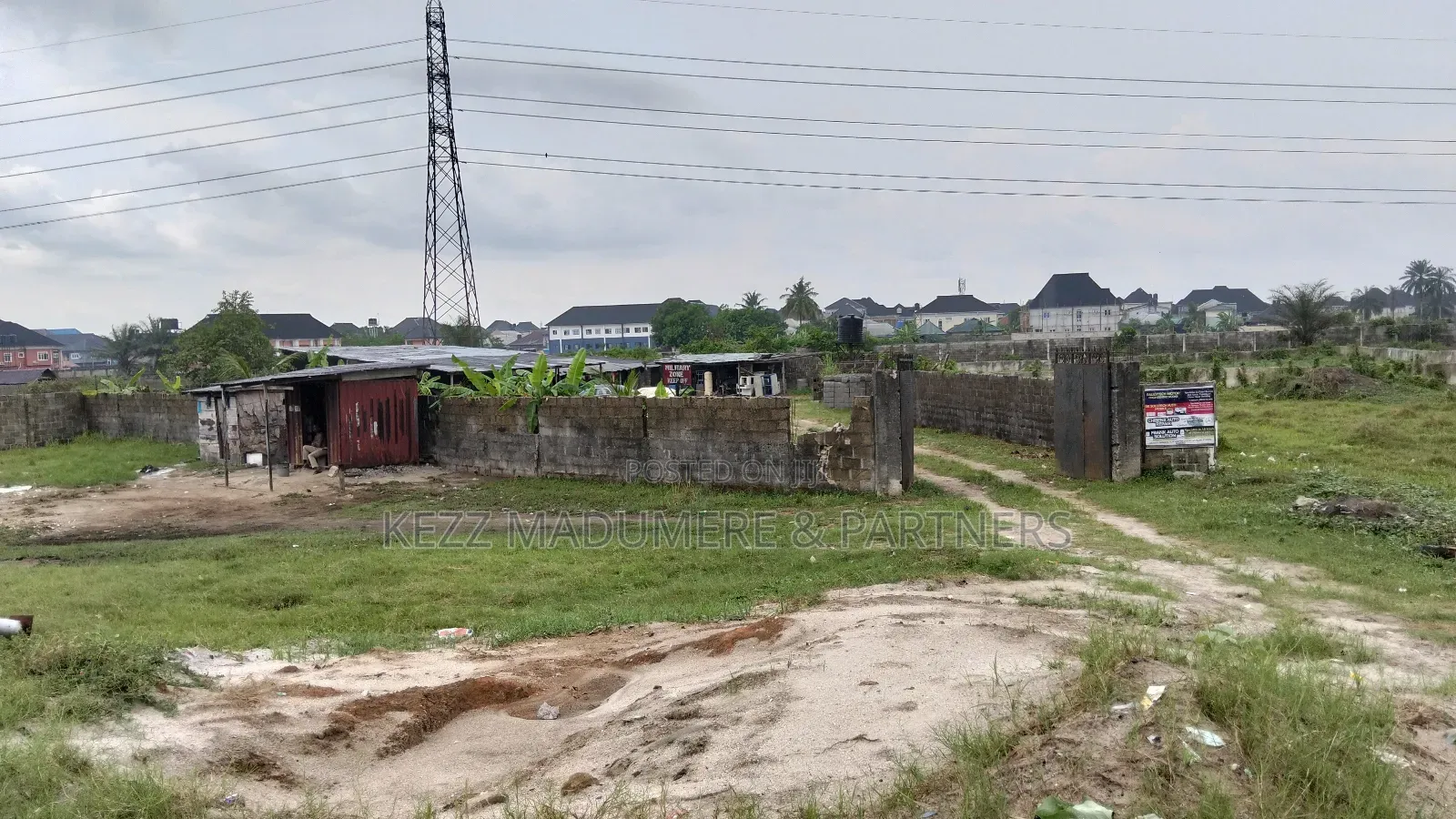 For Sale: Four (4) on Major Eliozu Road Ph in Port-Harcourt