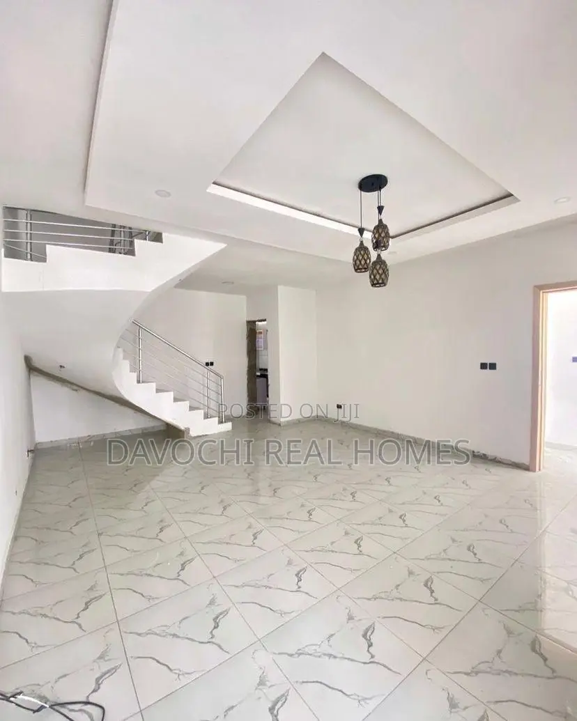 3bdrm Duplex in Vgc, Lekki, Ikota for rent in Ikota