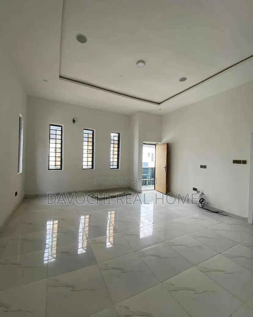 5bdrm Duplex in Vgc, Lagos, Ikota for rent in Ikota