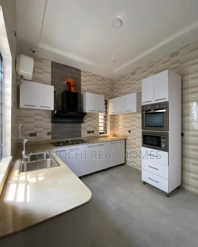 5bdrm Duplex in Vgc, Lagos, Ikota for rent in Ikota