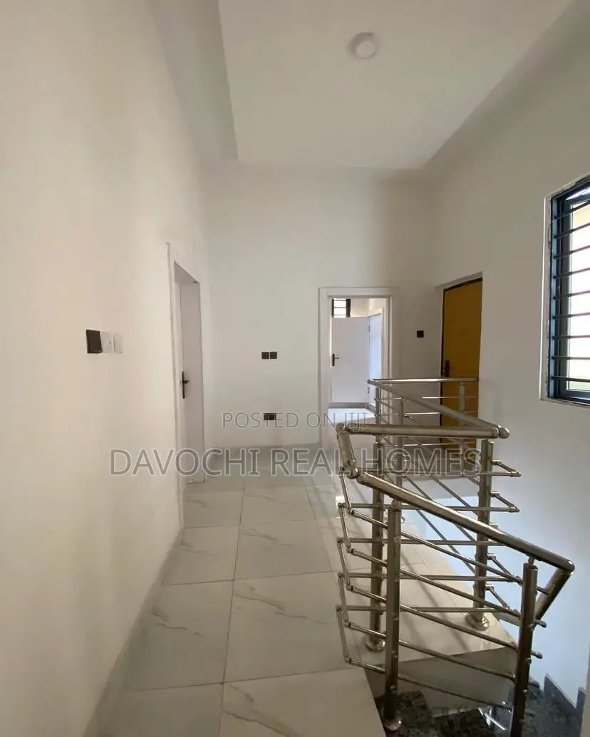 5bdrm Duplex in Vgc, Lagos, Ikota for rent in Ikota