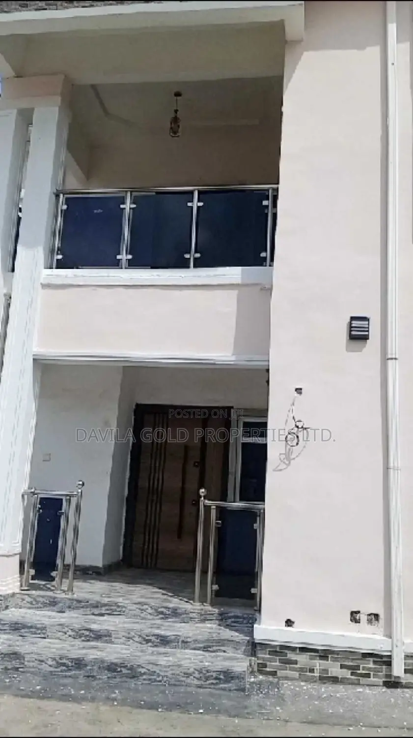 4bdrm Duplex in Benin City for sale in Benin City