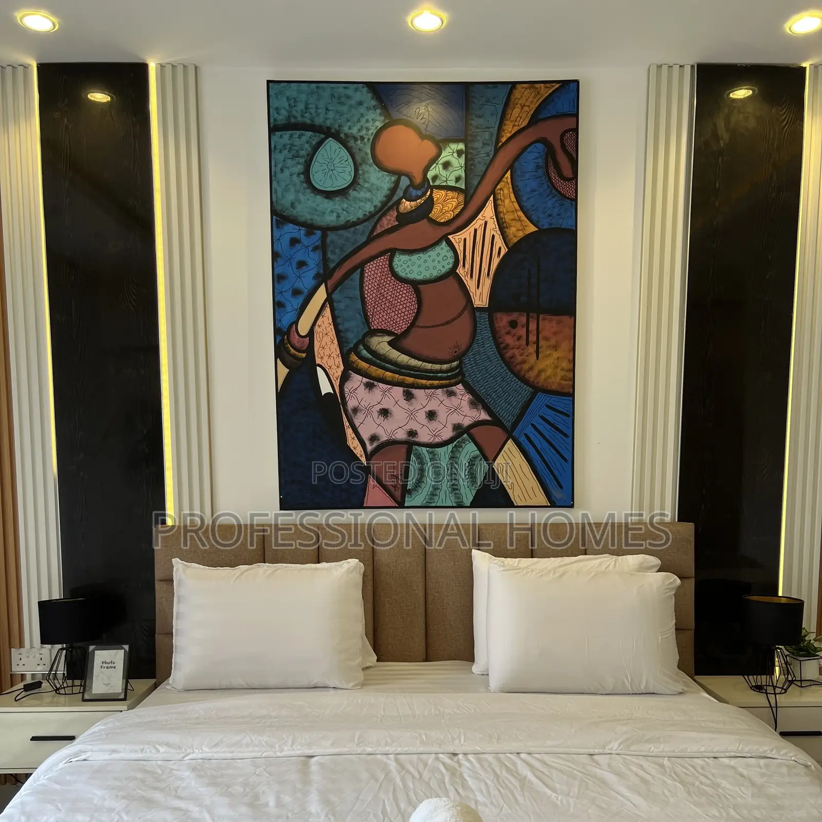 Cozy 2 Bedroom Shortlet Apartment in Freedom Way Lekki Phase 1 in Lekki